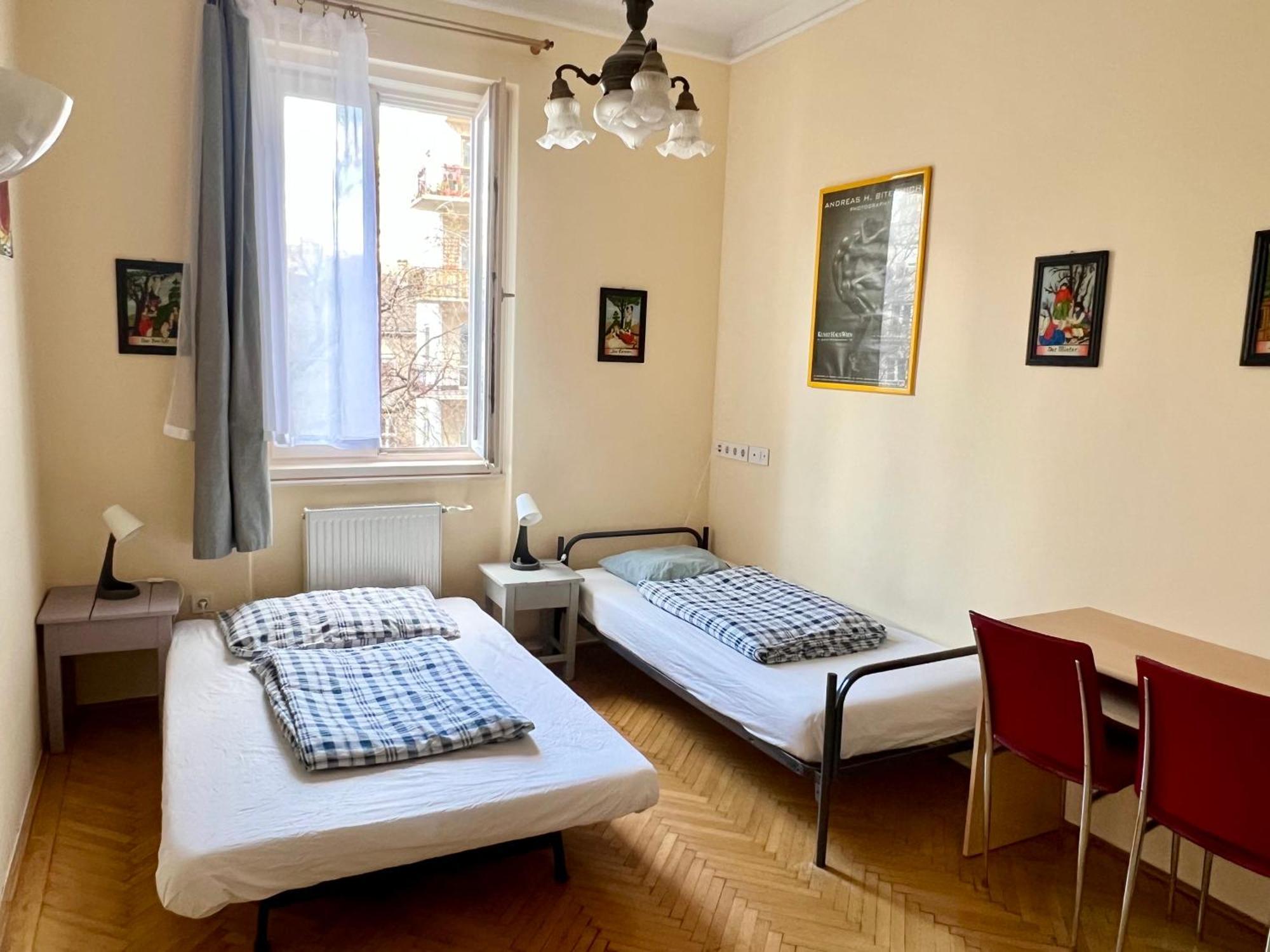 Bauhaus Astoria Hostel — Photos 1