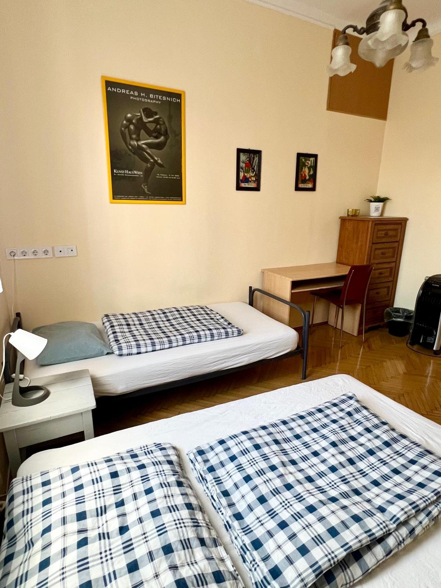 Bauhaus Astoria Hostel — Photos 2
